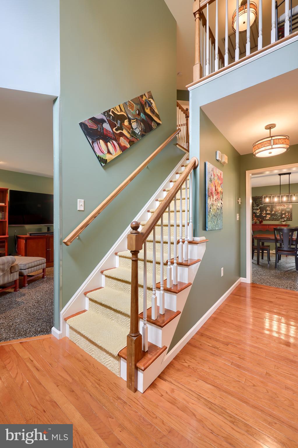 430 Oak Lane Lititz, PA 17543 - Photo 8 of 51 Entry