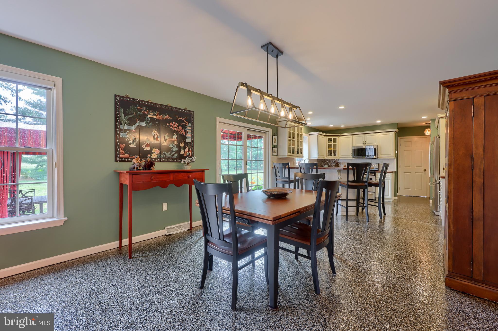 430 Oak Lane Lititz, PA 17543 - Photo 10 of 51 Eat in kitchen