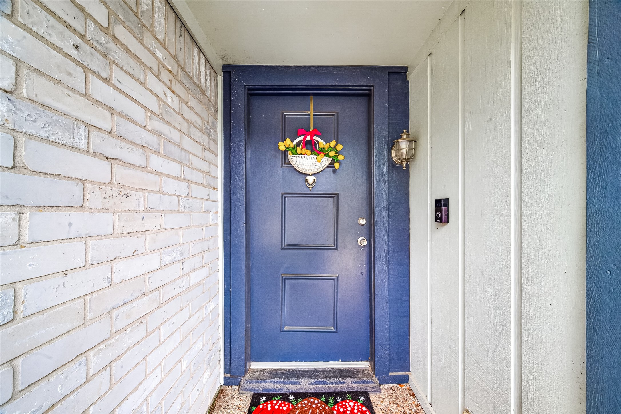 17611 Sorrell Ridge Drive Spring, TX 77388 - Photo 7 of 50 a door view with a sink