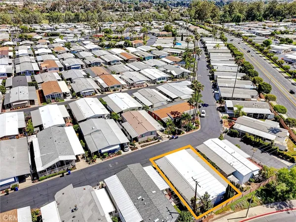 $279,000 | 24921 Muirlands Boulevard, Unit 313, Lake Forest, CA 92630