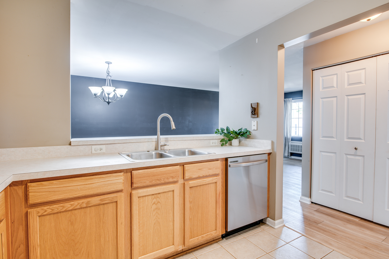 1600 McClure Road Aurora, IL 60505 - Photo 11 of 20