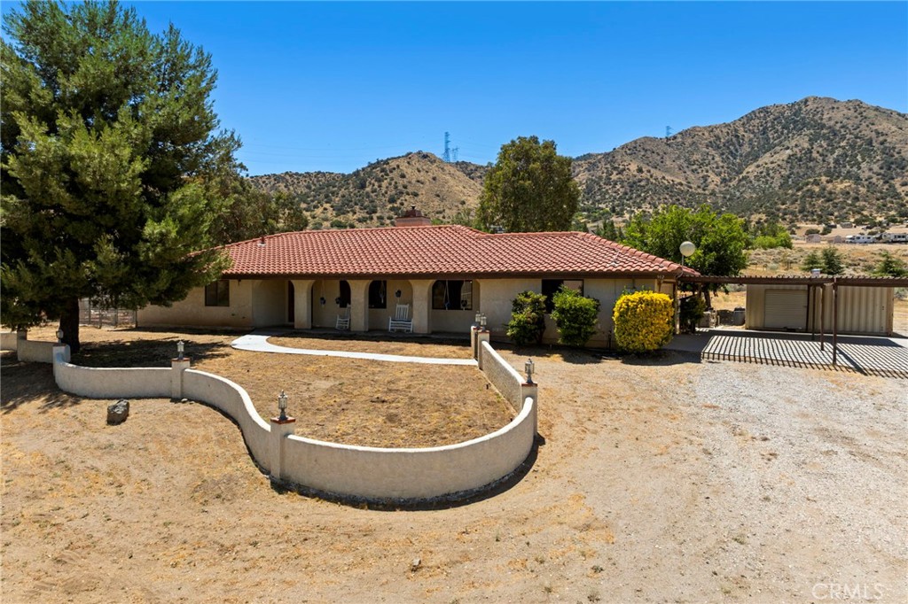 902 Searchlight Ranch Road Acton, CA 93510 - Photo 1 of 58