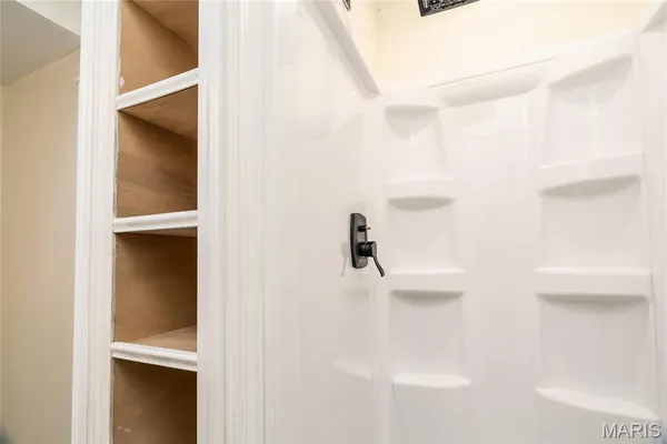 $168,500 | 402 West Church Street, Benton, IL 62812