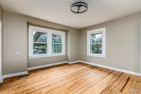 $168,500 | 402 West Church Street, Benton, IL 62812