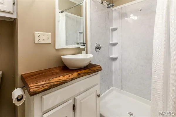 $168,500 | 402 West Church Street, Benton, IL 62812