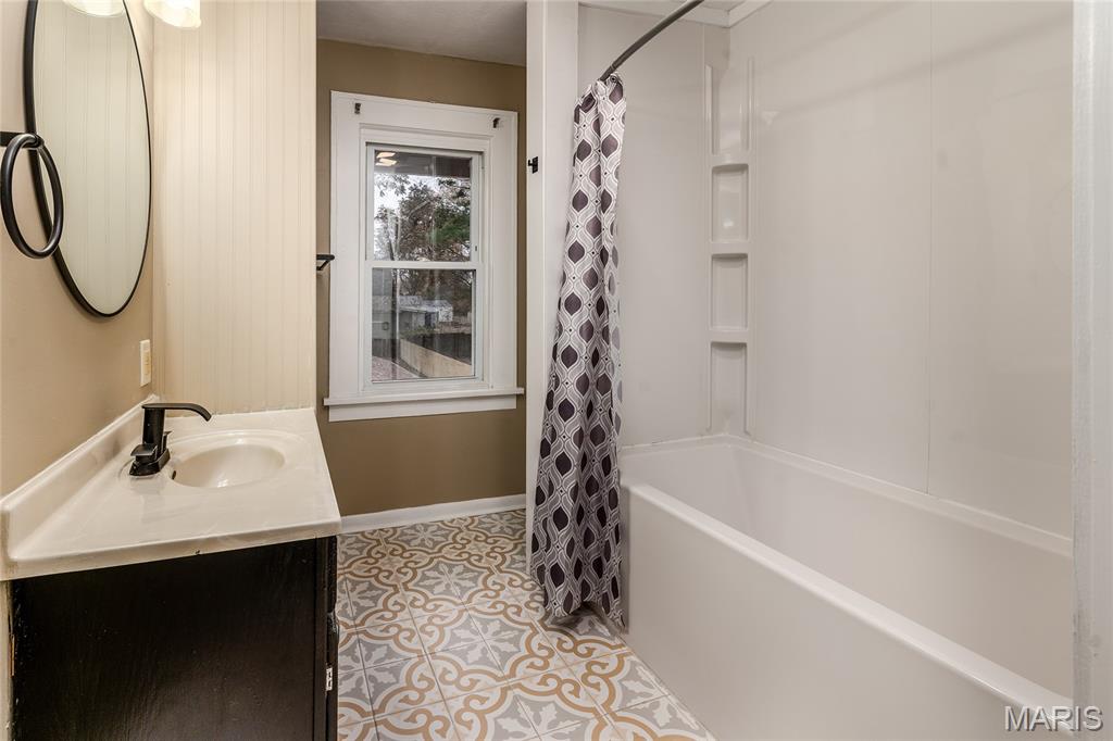 402 West Church Street Benton, IL 62812 - Photo 27 of 53