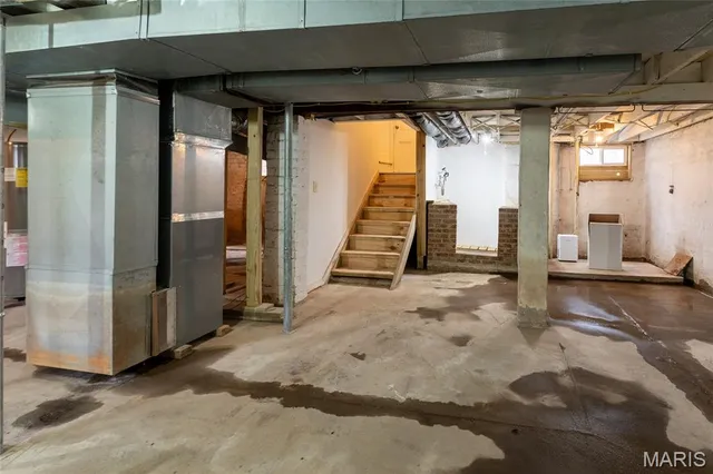 $189,000 | 402 West Church Street, Benton, IL 62812