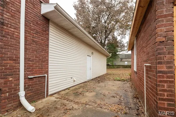 $168,500 | 402 West Church Street, Benton, IL 62812