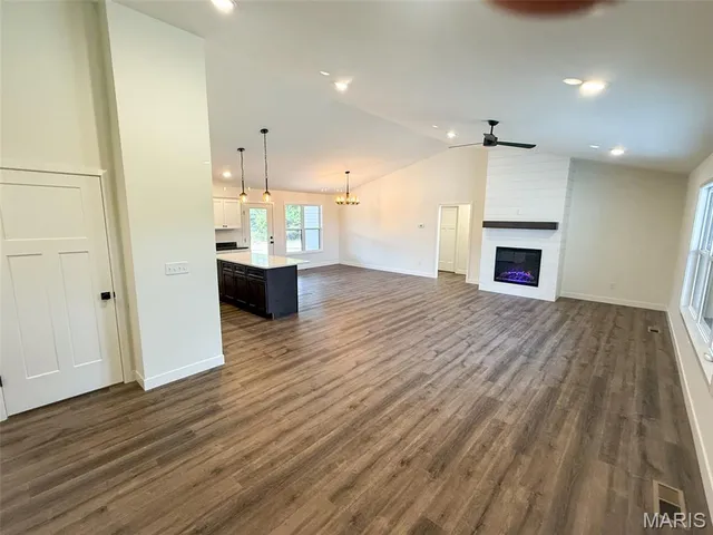 $485,000 | 20125 Blessings Lane, Farmington, MO 63640