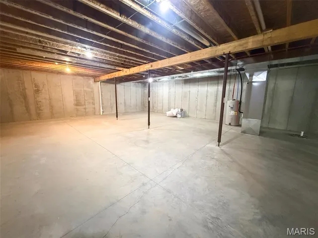 $485,000 | 20125 Blessings Lane, Farmington, MO 63640