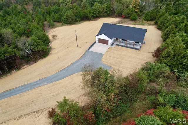 $485,000 | 20125 Blessings Lane, Farmington, MO 63640