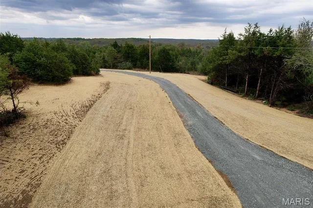 $485,000 | 20125 Blessings Lane, Farmington, MO 63640