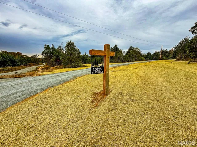 $485,000 | 20125 Blessings Lane, Farmington, MO 63640