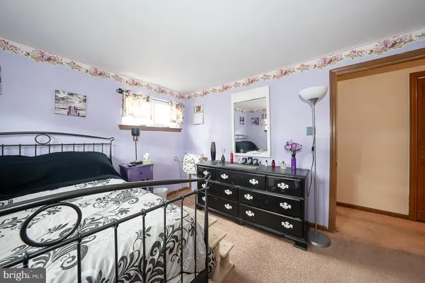 $277,500 | 842 School Lane, Folcroft, PA 19032