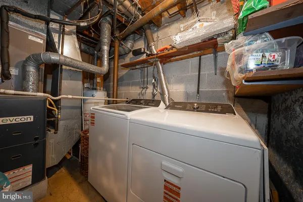 $277,500 | 842 School Lane, Folcroft, PA 19032