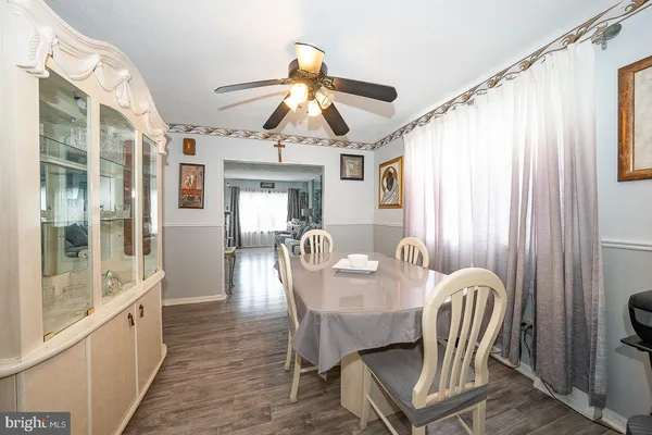 $277,500 | 842 School Lane, Folcroft, PA 19032