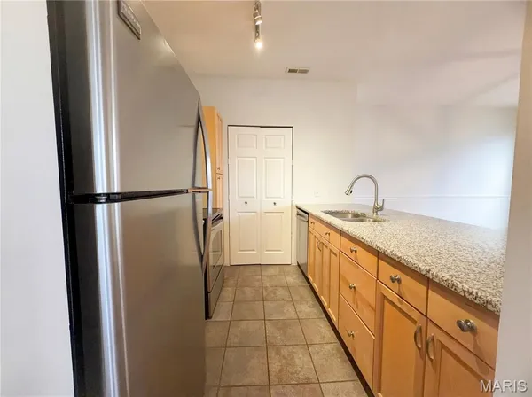 $173,000 | 2320 Rutger Street, Unit 20D, St. Louis, MO 63104