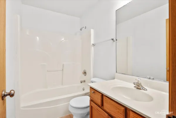 $375,000 | 443 Grape Vine Trail, Oswego, IL 60543
