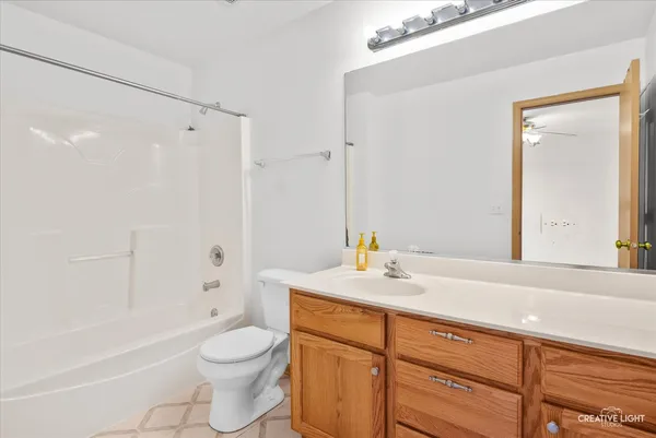 $375,000 | 443 Grape Vine Trail, Oswego, IL 60543