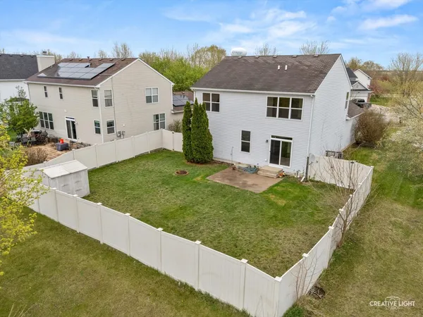 $375,000 | 443 Grape Vine Trail, Oswego, IL 60543