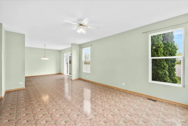 $375,000 | 443 Grape Vine Trail, Oswego, IL 60543
