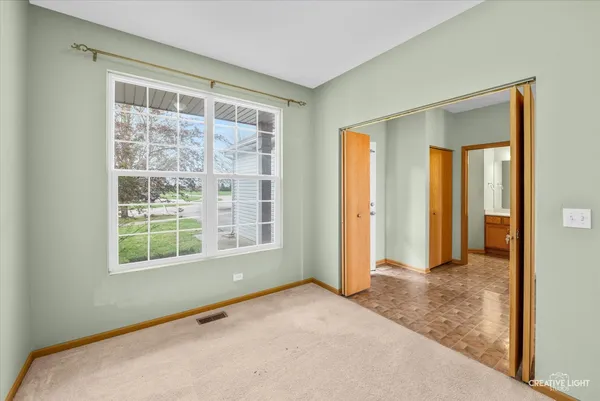 $375,000 | 443 Grape Vine Trail, Oswego, IL 60543