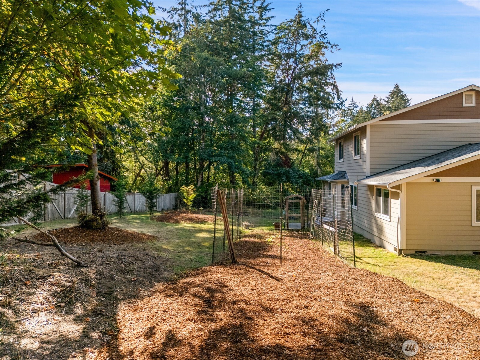 6741 Cooper Point Road Northwest Olympia, WA 98502 - Photo 32 of 40 Gallery Image 32