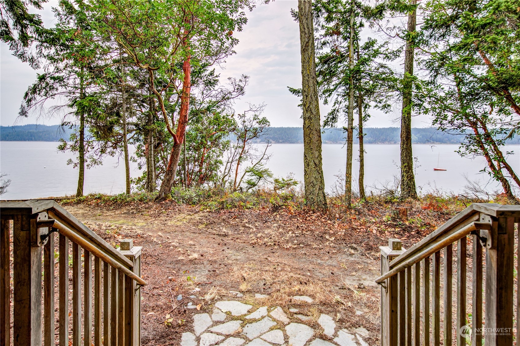 8135 Flagler Road Nordland, WA 98358 - Photo 3 of 40 Gallery Image 3