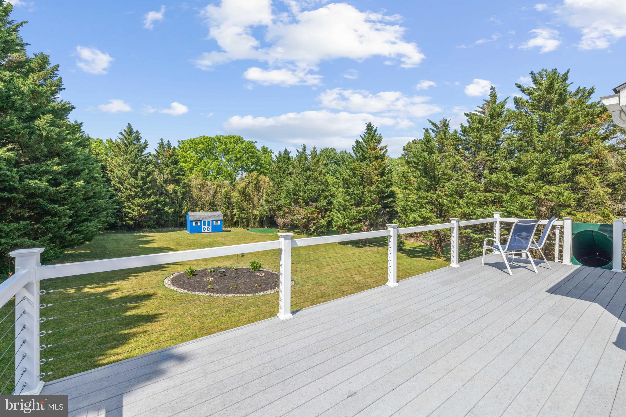 3302 Hampton Court Mount Airy, MD 21771 - Photo 8 of 30 Composite upper deck off kitchen. Slide down !