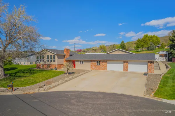 $755,000 | 3413 Bluebird Court, Lewiston, ID 83501