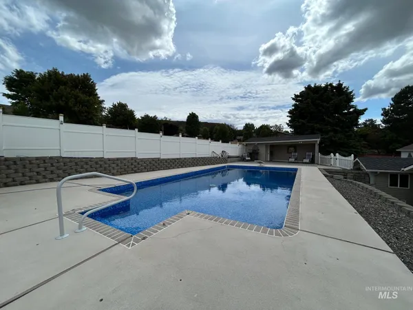 $755,000 | 3413 Bluebird Court, Lewiston, ID 83501