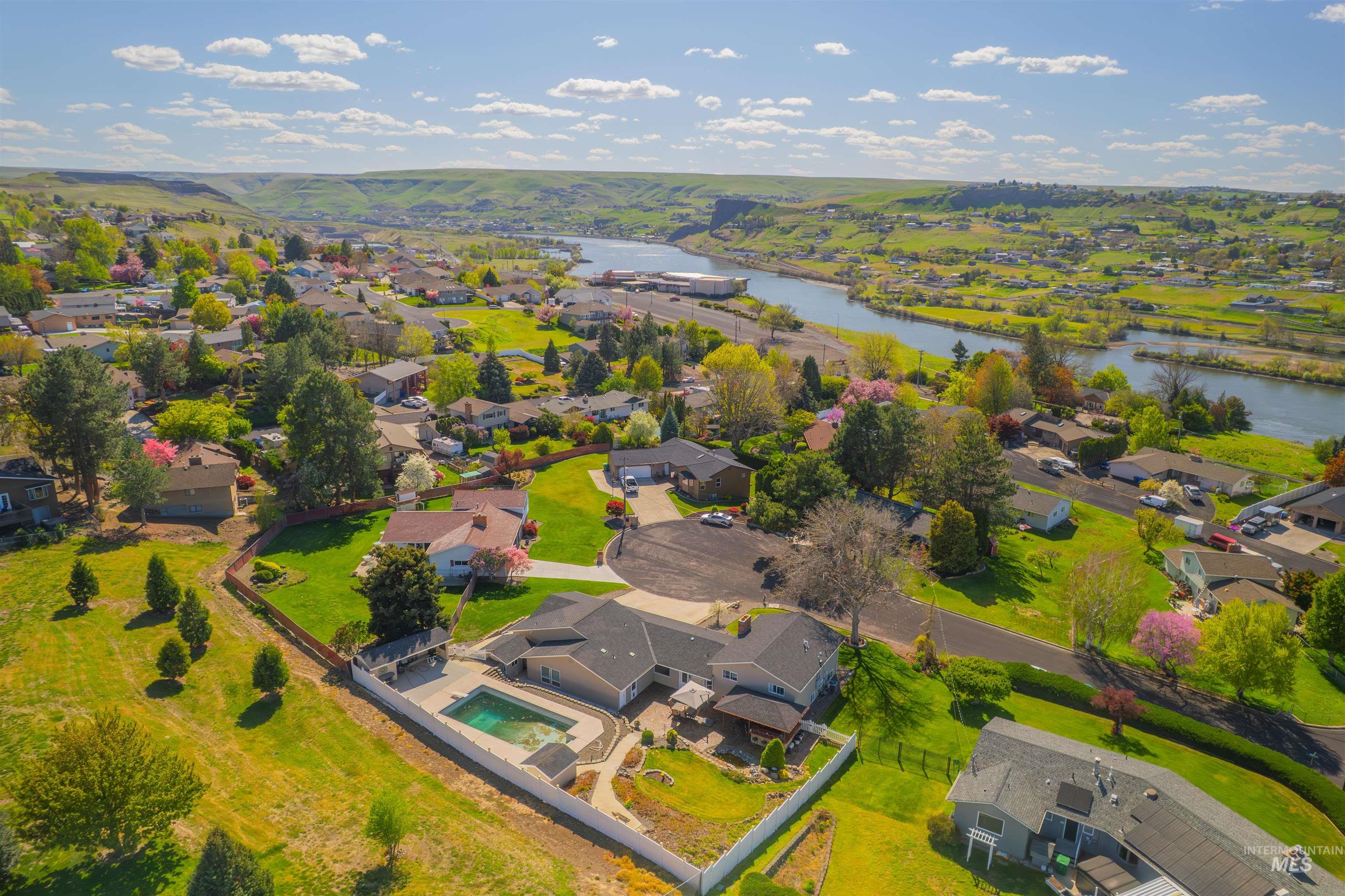 3413 Bluebird Court Lewiston, ID 83501 - Photo 5 of 49