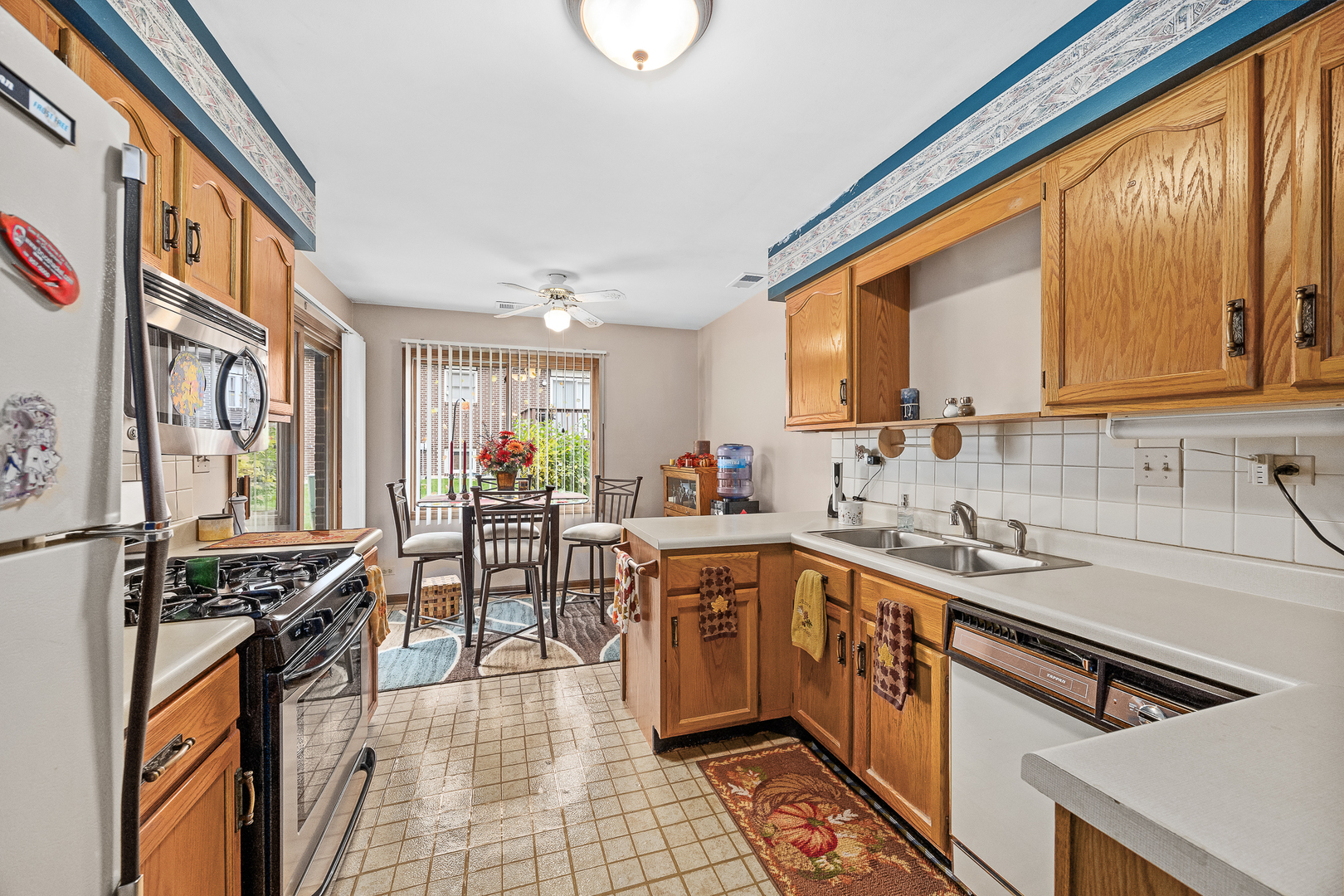 911 Patricia Lane, Unit 911 Crete, IL 60417 - Photo 11 of 24