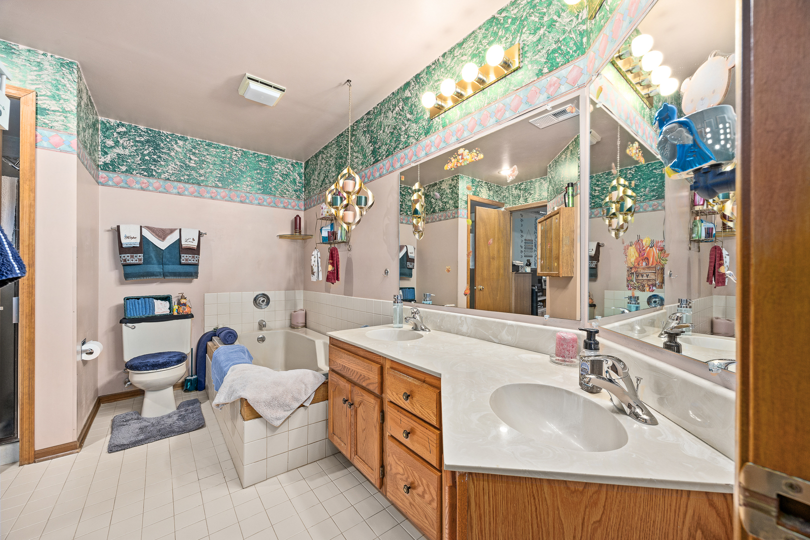 911 Patricia Lane, Unit 911 Crete, IL 60417 - Photo 17 of 24