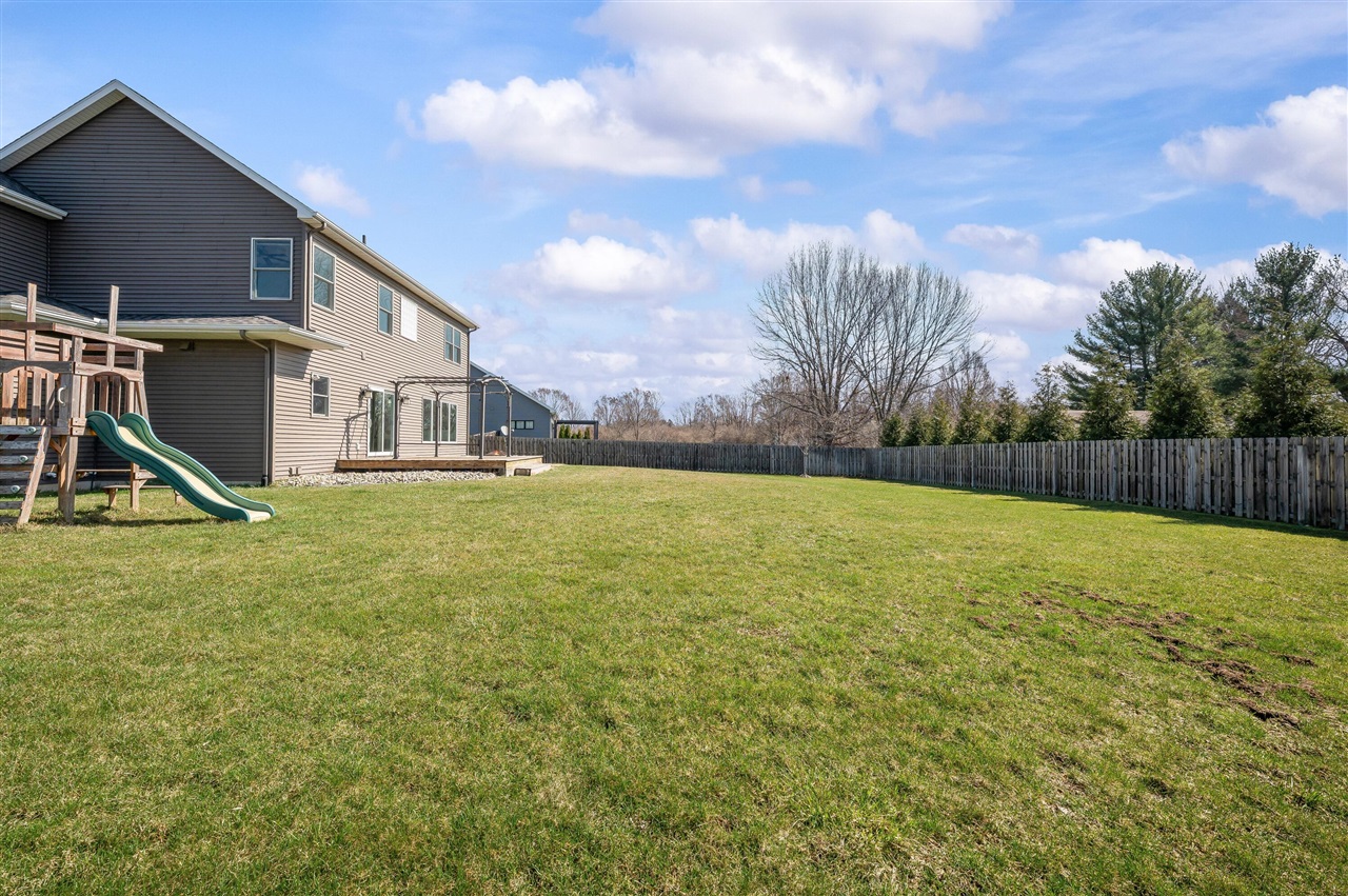 1835 Fox Prairie Road St. Joseph, MI 49085 - Photo 63 of 82