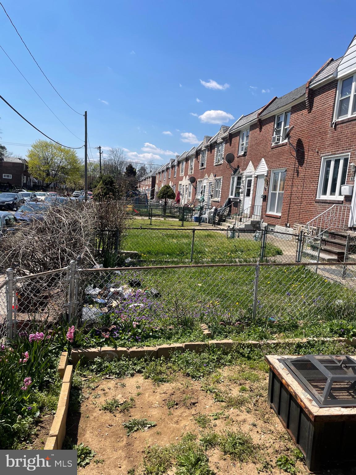 227 Weymouth Road Darby, PA 19023 - Photo 1 of 25