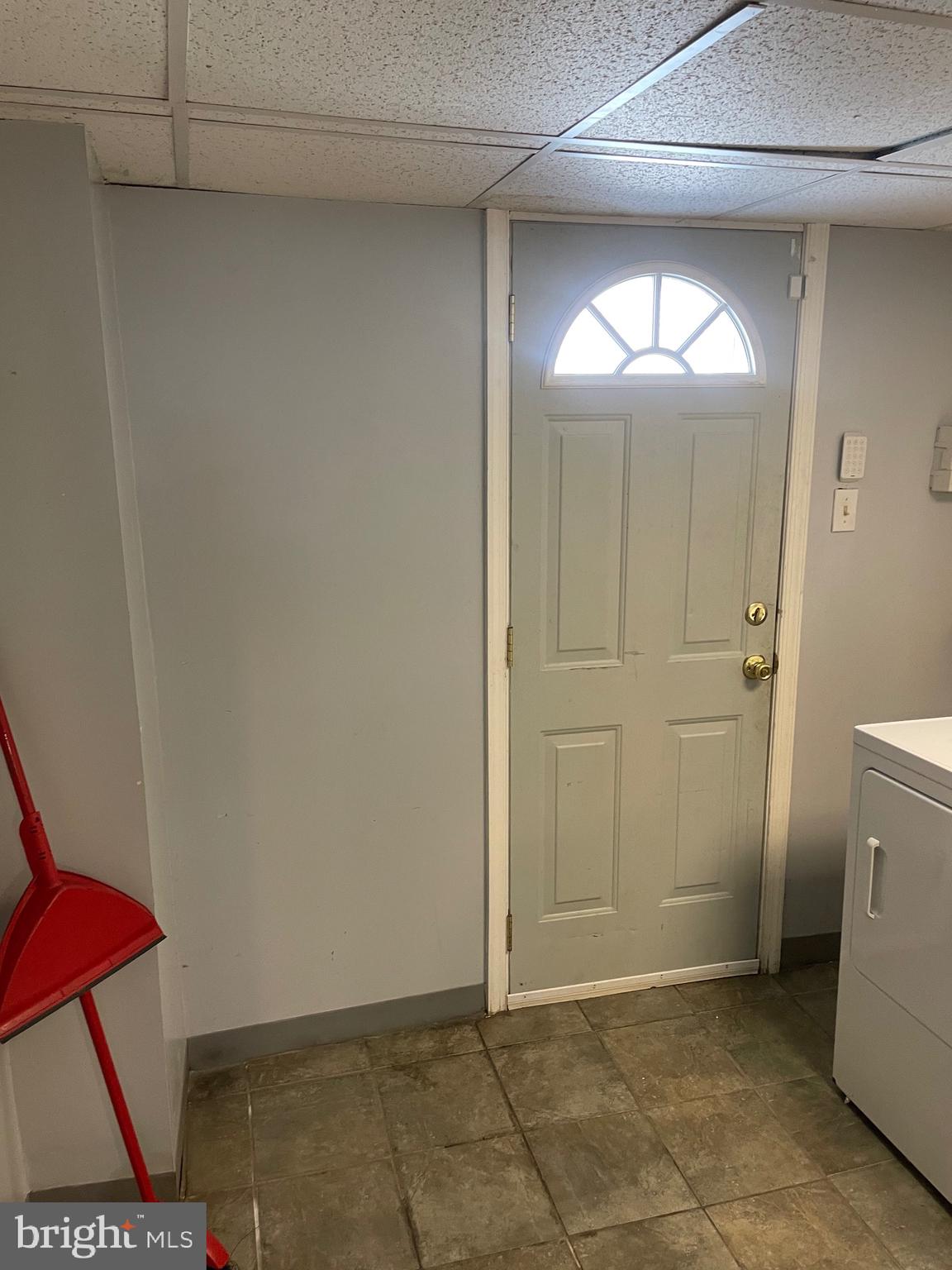 227 Weymouth Road Darby, PA 19023 - Photo 15 of 25