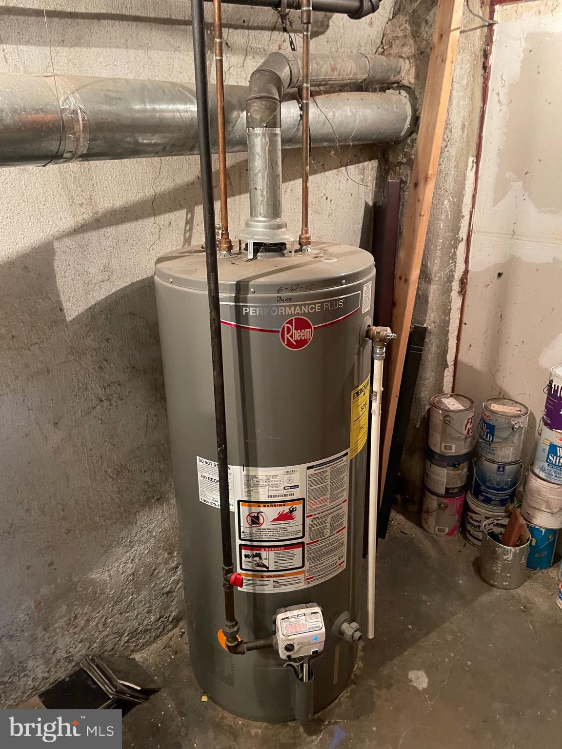 227 Weymouth Road Darby, PA 19023 - Photo 17 of 25