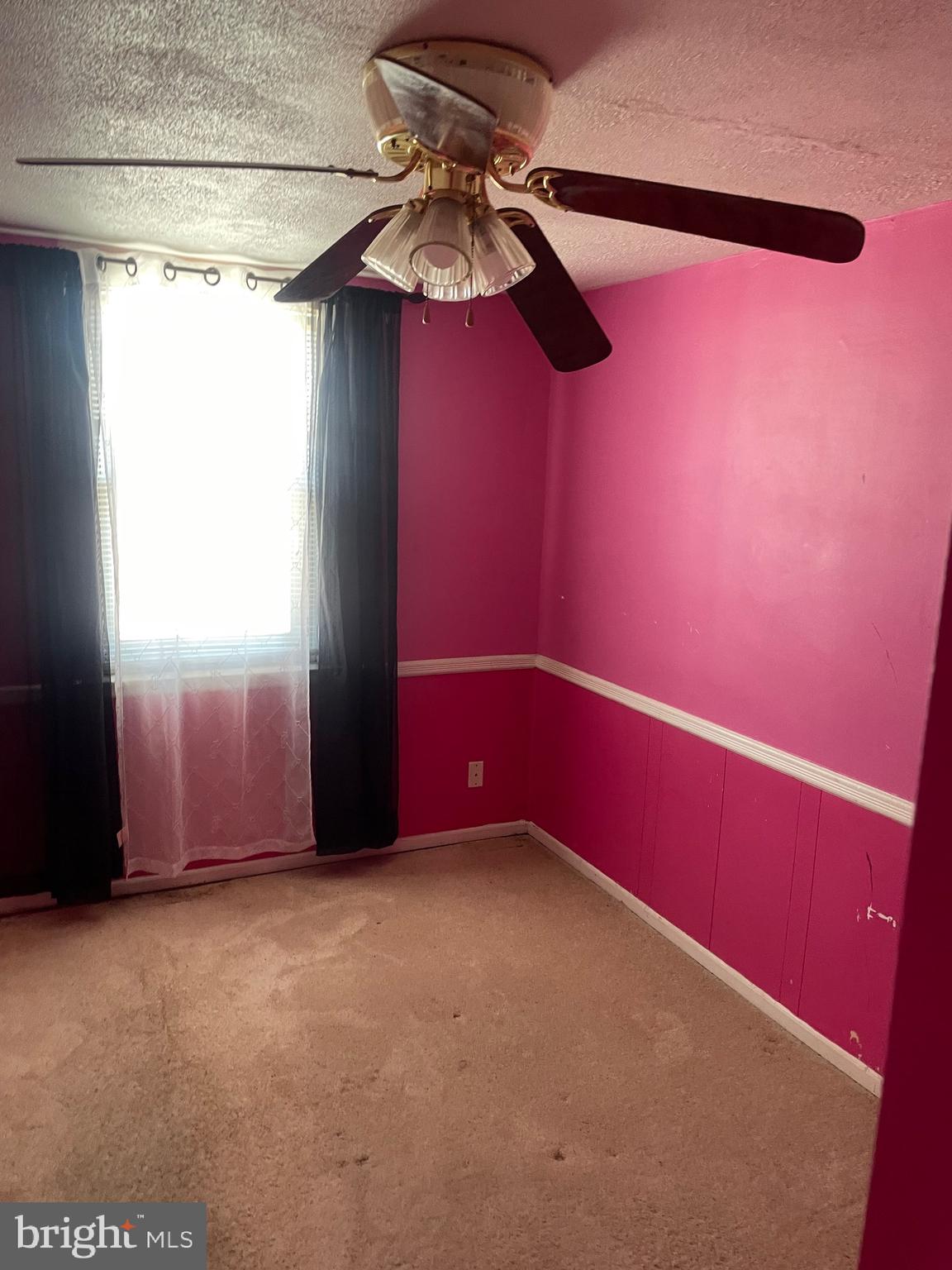 227 Weymouth Road Darby, PA 19023 - Photo 23 of 25