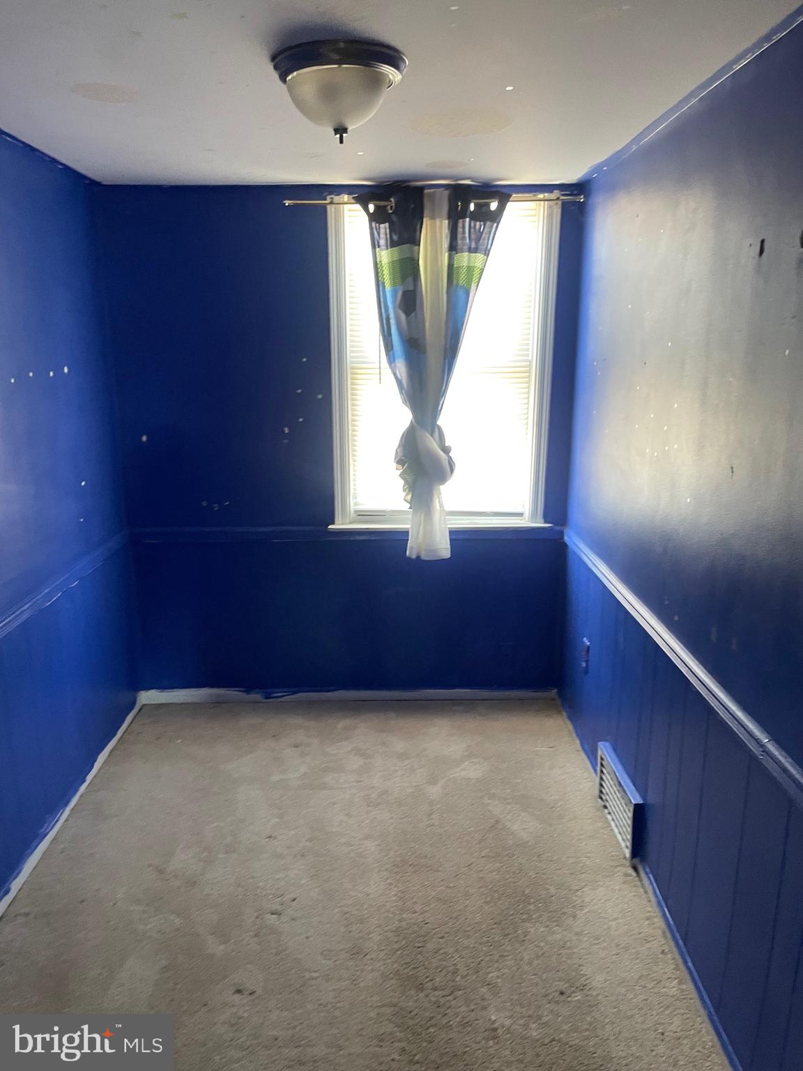 227 Weymouth Road Darby, PA 19023 - Photo 24 of 25