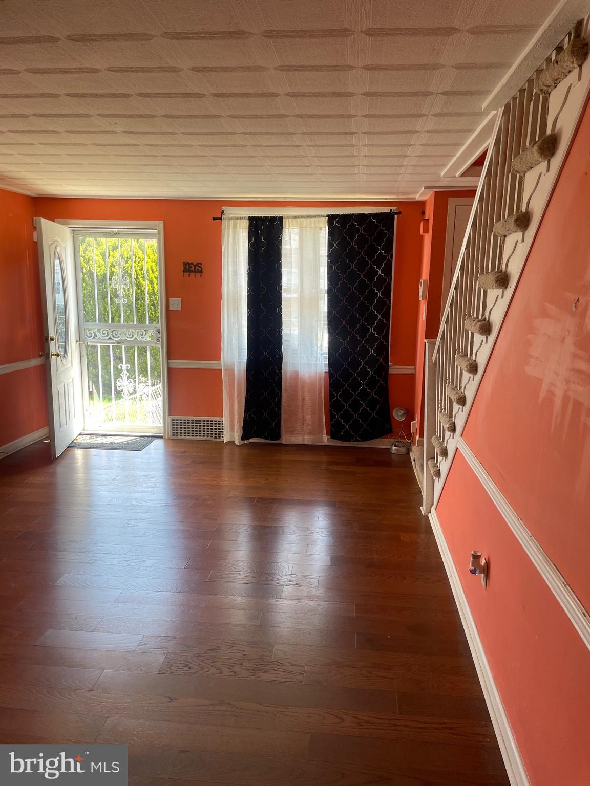 227 Weymouth Road Darby, PA 19023 - Photo 9 of 25