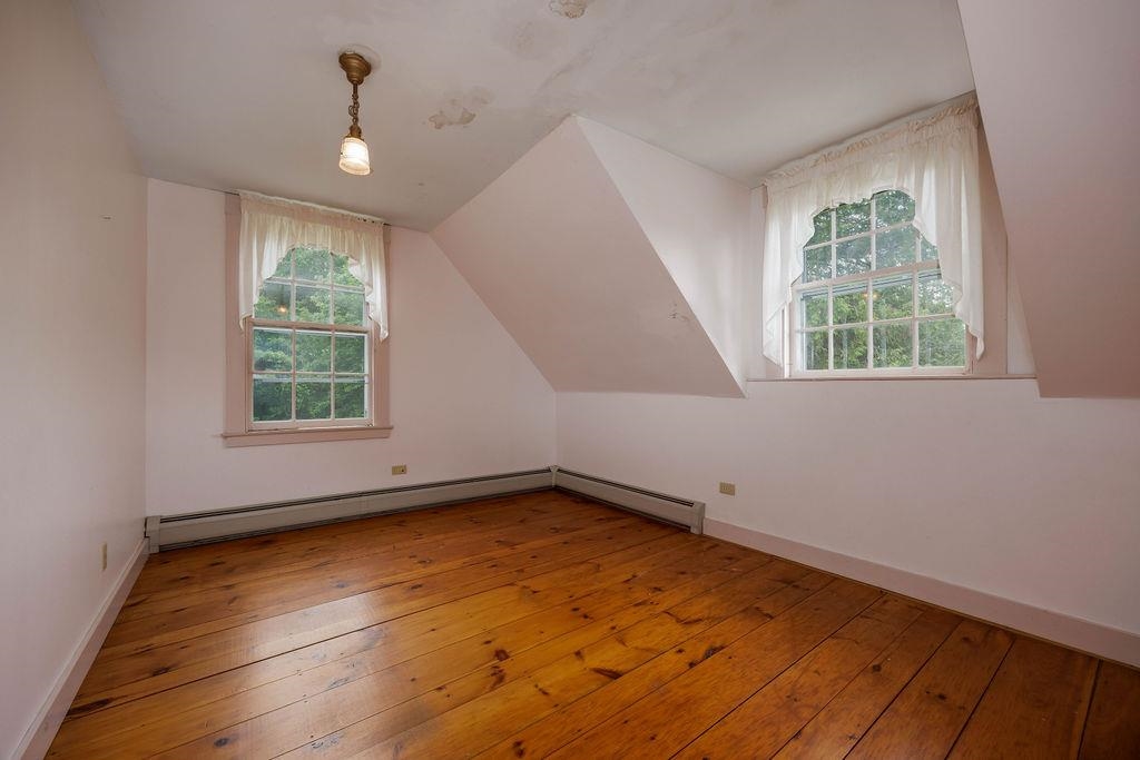 1051 Cross Road Strafford, VT 05072 - Photo 23 of 49