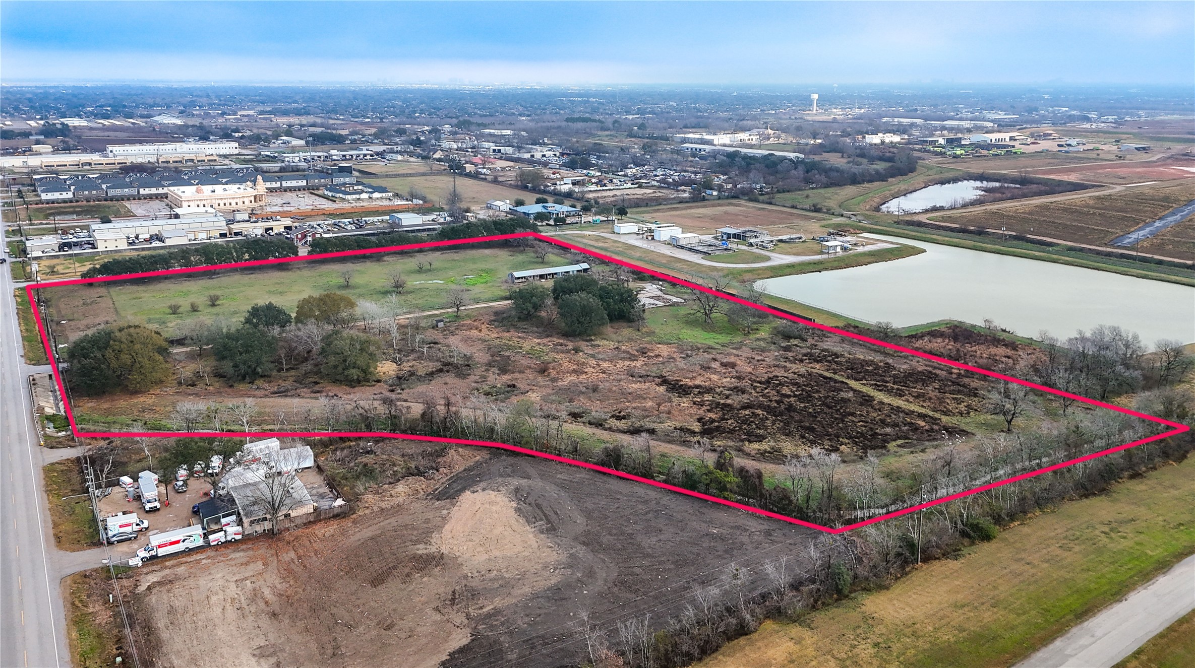 10437 Clodine Road Sugar Land, TX 77498 - Photo 7 of 8 a view of a city