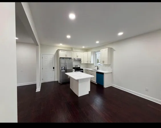 $3,250 | 3455 La Salle Drive, Ann Arbor, MI 48108