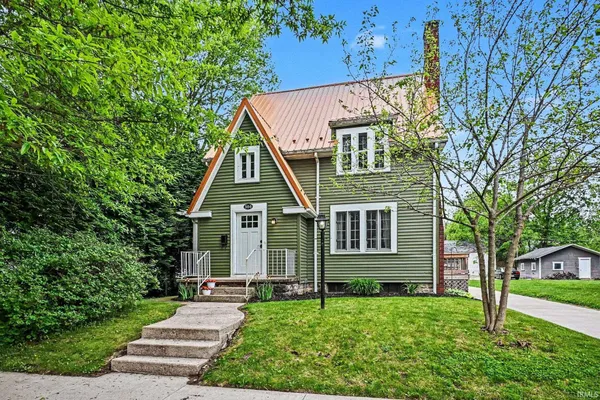 $245,000 | 304 North Wayne Street, North Manchester, IN 46962