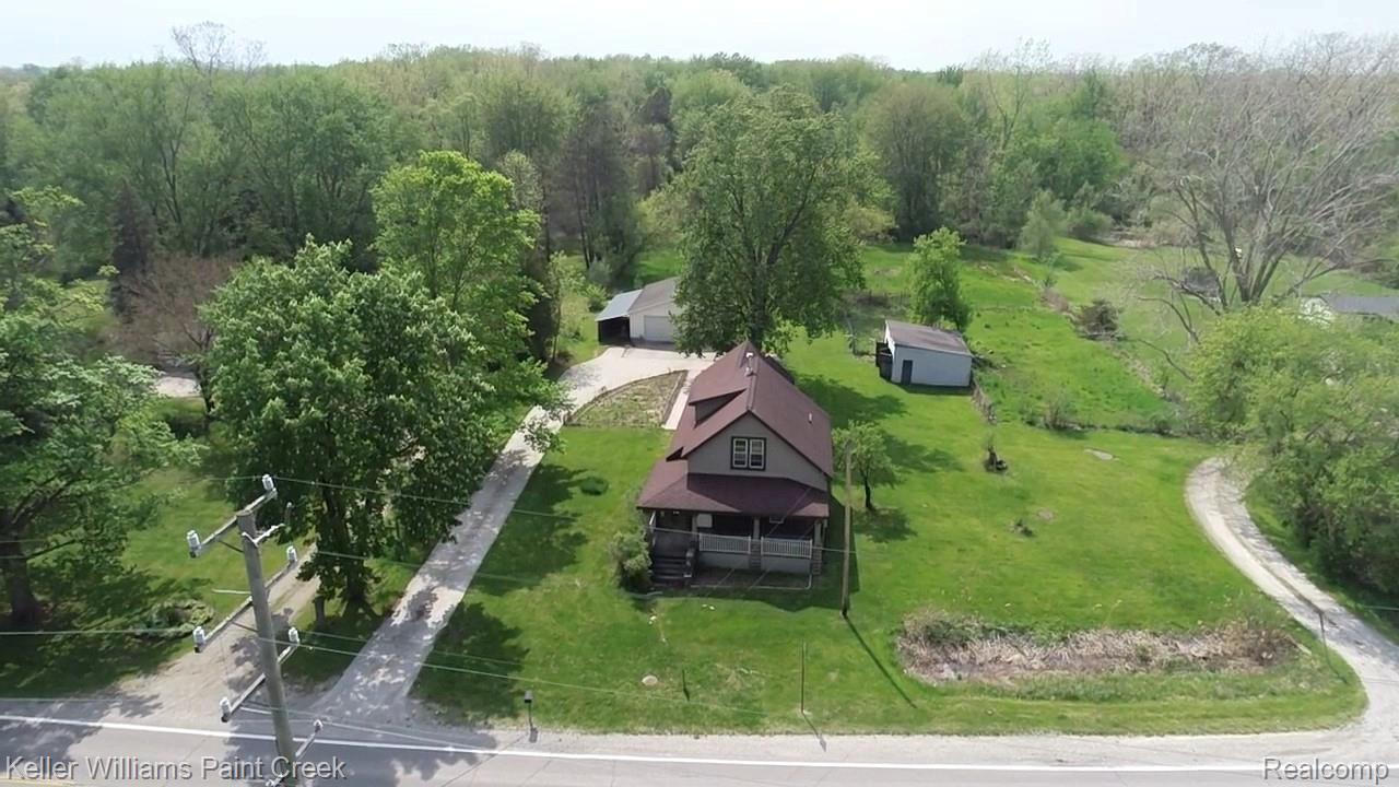2165 Michigan Road Port Huron, MI 48060 - Photo 37 of 38 Bird's eye view of a heavily wooded area