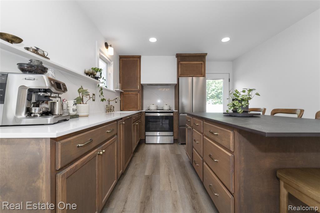 3000 Longview Avenue Rochester Hills, MI 48307 - Photo 7 of 24
