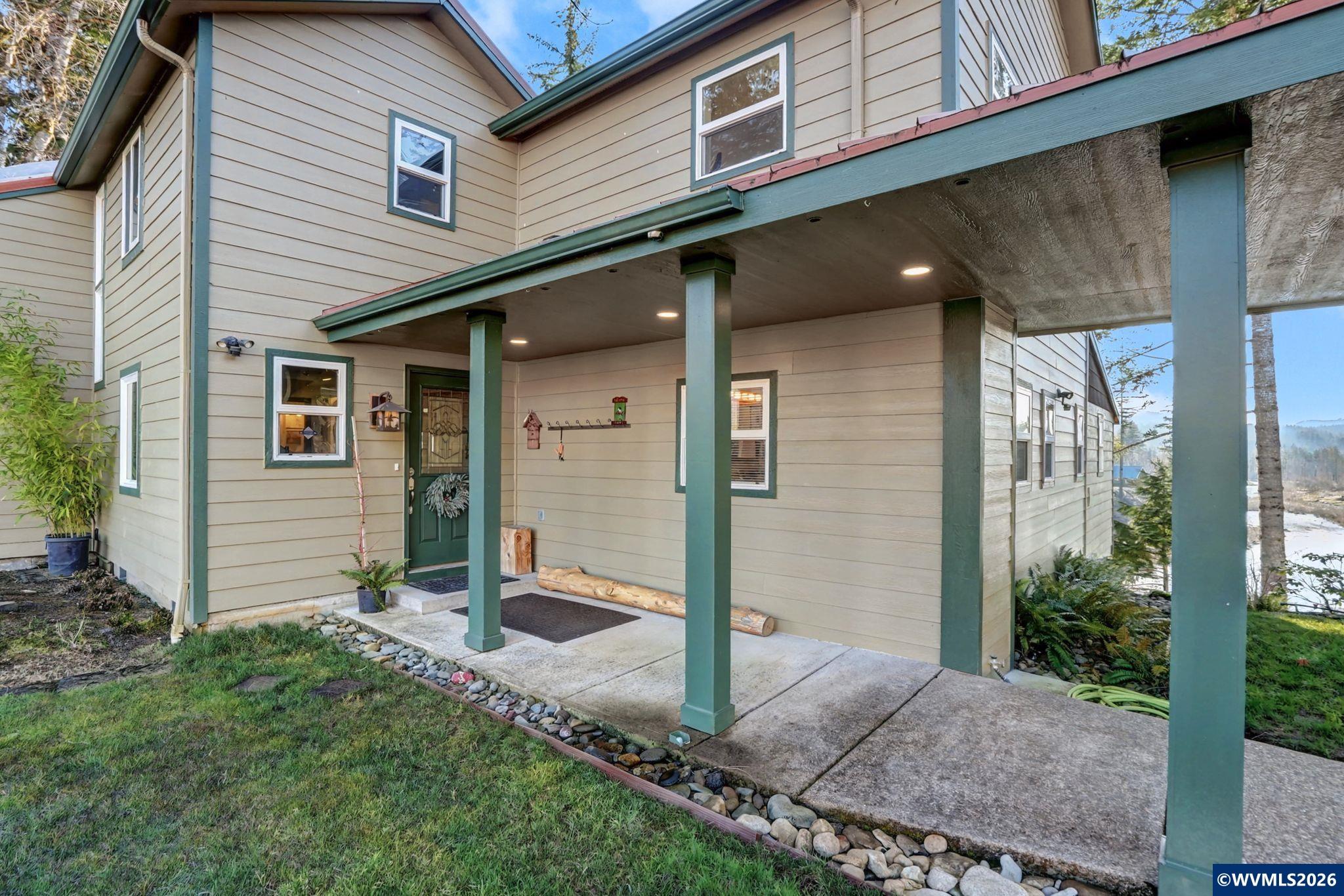 32365 North Fork Road Lyons, OR 97358 - Photo 11 of 50