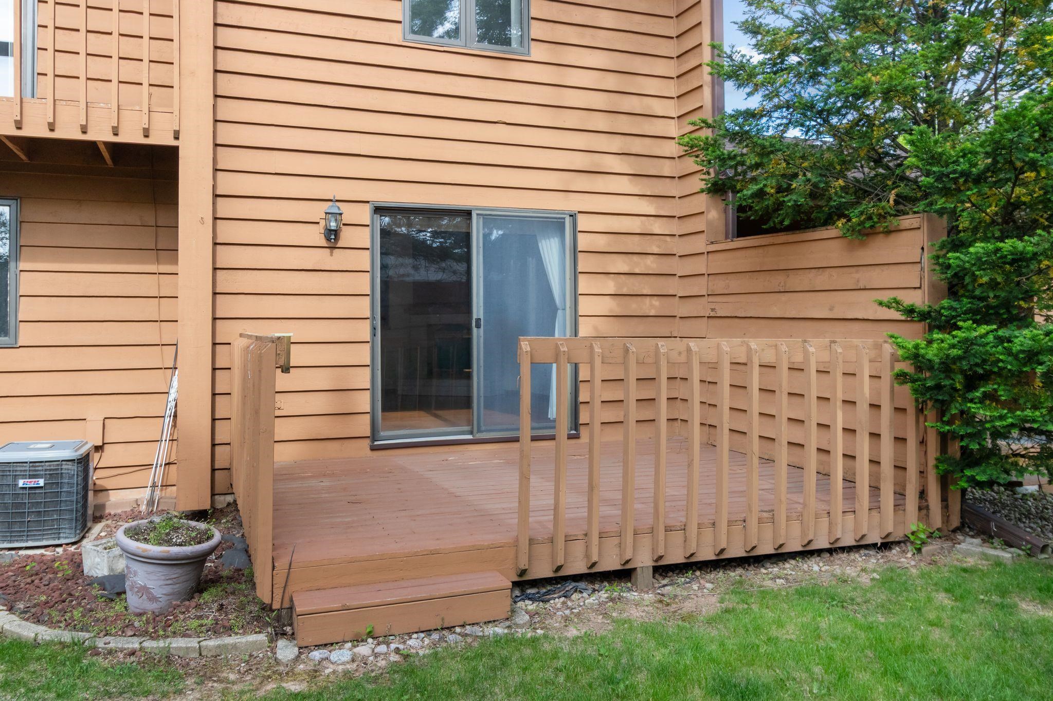 933 East Windfield Place, Unit B Appleton, WI 54911 - Photo 25 of 32