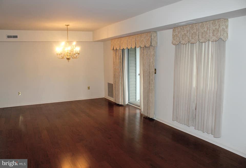 337 Brandon Road Norristown, PA 19403 - Photo 12 of 25 Gallery Image 12